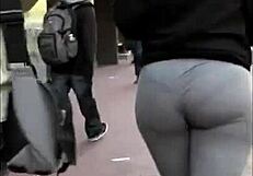 Thick leggings creep with sex and amazing body.