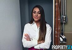 handyman pipes hot young real estate agent in propertysex