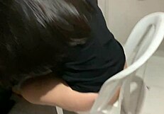 Follo el Culo de mi Hermanastra con Calzones de Superman, Qué Rico Culo Tiene