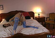 British MILF in stockings and shoes, dildo play in high definition video.