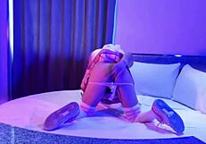 Beauty Tranny Dances Dirty With Bestie!