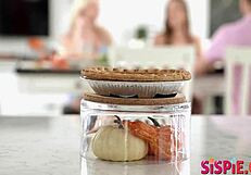 Did I Enjoy My Stepsisters' Thanksgiving Pie With Katie Kush?