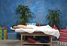 Relaxing massage turns into intense sex