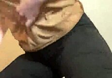 Sneaking a quick squirt at the office 😏