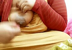 indian desi aunty flashing her tempting tits for you