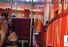 Sexy kitten's hot xxx show!