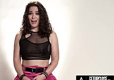 Up close, man, I’m watchin’ women orgasm with kinky babe Victoria Voxxx solo... unreal!