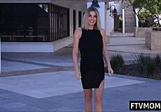 i spotted an all american milf flashing outdoors