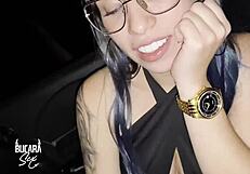 Me pagan con sexo y una increíble chupada de polla por el servicio de Uber.