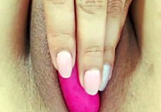 That teen's peachy shaved pussy is so sexy and inviting!