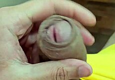 my new yellow underwear looks so cool