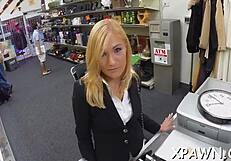 rough amateur sucking and fucking that tight cunt, getting it deep and hard