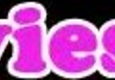 Beautiful lesbos seduce pussies in thrilling threeway!