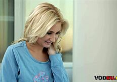 lola foxx and odette delacroix share lazy morning massage