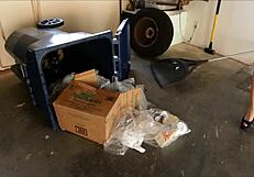 Mexican Exterminator Passionately Fucks Milf Eva Karera With Huge Tits