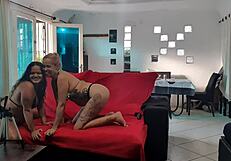 chamada de video lesbo com a dupla paty bumbum e fada mel puro tesão