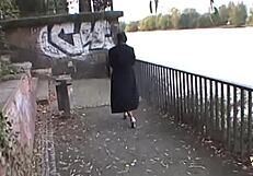 brunette meets casting agent outdoors gets fingered and gives sloppy blowjob