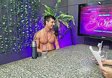 Brazilian Conversation Featuring Smell and Pedro Caliente in a Relaxed Chat Session