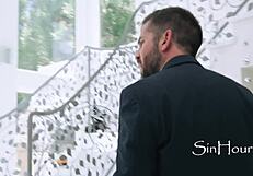 Girlfriend’s freeuse pussy funds lifestyle—wanna go raw now?