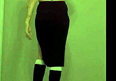 Jolene’s sexy strip tease and seductive dance routine ends up in a hot scene