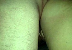 Milf pussy gets deep creampie action 😏