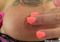 Samantha showcases her mature British milf body in stockings collection