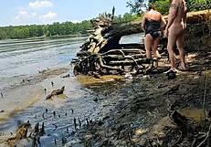 thick wife fucked in the mud on a nature walk - becky tailorxxx