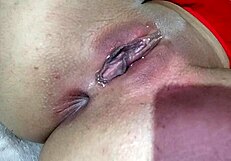 pink juicy pussy reaches intense orgasm from masturbation!