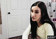 Petite 18+ Blonde Lily Larimar Scissors with Stepsister's BFF Jazmin Luv in Lesbian Muff Diving