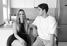 Small talk leads to passionate sex in various positions