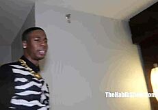 Christy love and tstyles eat pussy right for the holidays