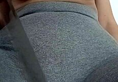 Ten Minutes Of Punishment For The Pussy With Spanking