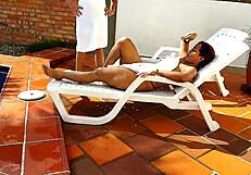 what a wild bond with my venezuelan step aunt lately.