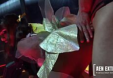 dominants jamie and victoria teach naive luna luxx to dominate partners