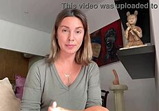 Learn how to lick pussy with real teacher tutorial 😏