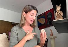 Learn how to lick pussy with real teacher tutorial 😏