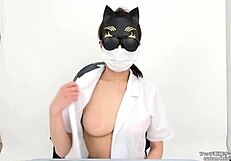 wow, those big nippless tits!