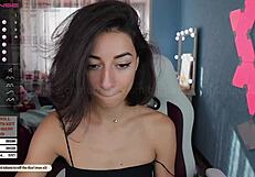 Darsy Show Web Chat Session