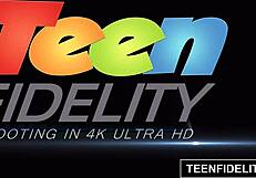 Kirsten Lee gets creampied by coach, so hot! 😍