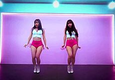 Is This the Ultimate Waveya Teasing Compilation?