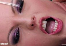 Sandra Sanchez fingers herself solo!