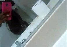 Beautiful ATL dwarf allows me to remove the condom from her vagina
