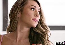 cadence lux and mackenzie mace eating pussy?