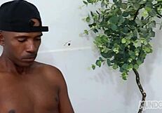 eu e meus quatro amigos fodendo gostoso 1