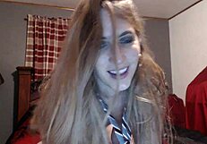 Roxxxanne69 Gets Wild with Intense Finger Play Tonight