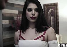 I offered my slutty latina body to a dirty guy for sucking his monster cock