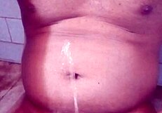 Indian Gay Bottom Receives Own Golden Shower