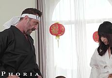 Man Masters Cobra Bi Blowjob to Wow His Girlfriend at Biphoria!