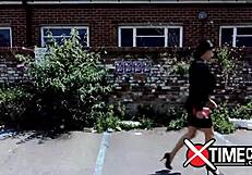 نجمة إباحية إيطالية ترقص شرجياً في نادي ليلي