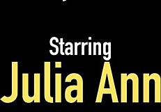 Voluptuous Vixens Julia Ann And Jessica Jaymes Lick Pussy?